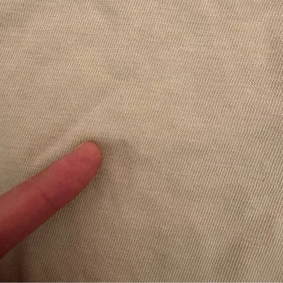 Reebok Men’s Beige T-shirt Short Sleeve Crew Neck regular fit Size M NWT - Picture 7 of 8